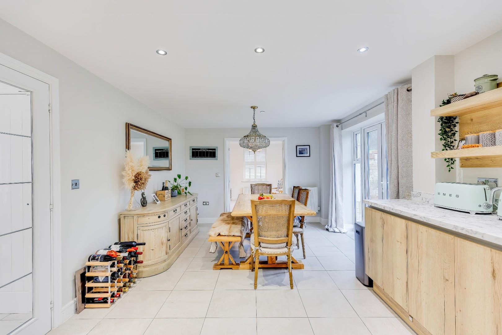 8 Cae Ffynnon, Cowbridge, CF71 7FJ